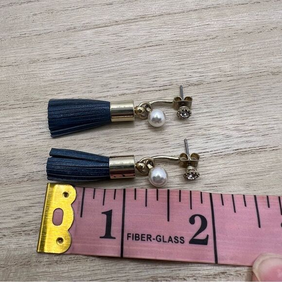 Navy blue tassel fringe faux pearl crystal post earrings with gold tone backing - Picture 6 of 7